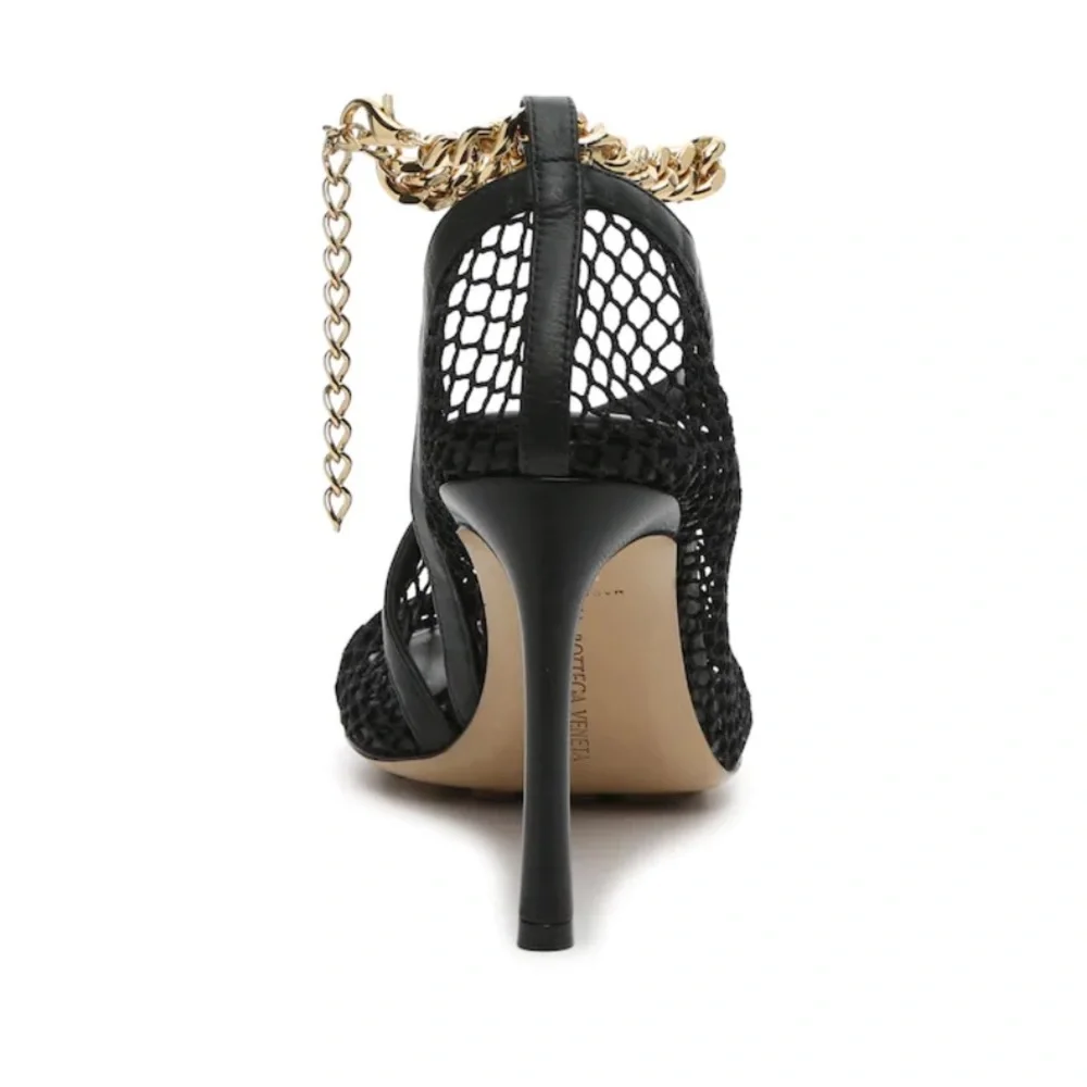 BOTTEGA VENETA Chain-embellished macramé and leather pumps Black - Picture 4 of 16